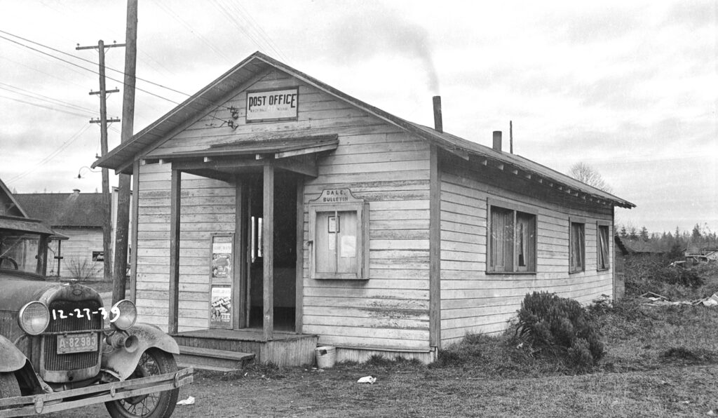The Ravensdale, Washington post office in December 1939