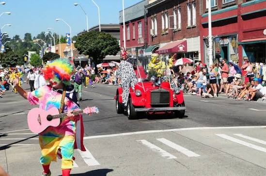 Renton River Days parade